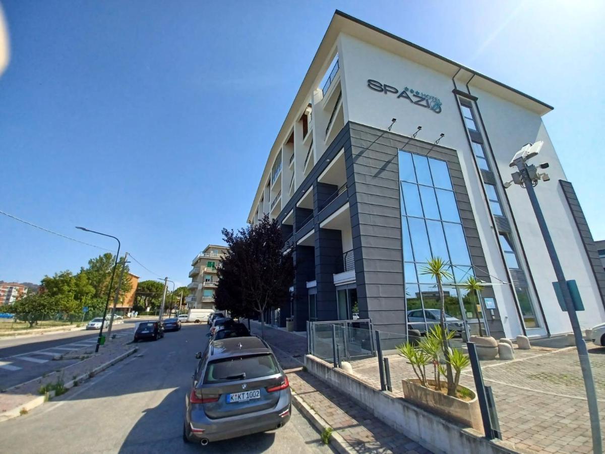 Hotel Spazio Residenza Pescara Eksteriør billede
