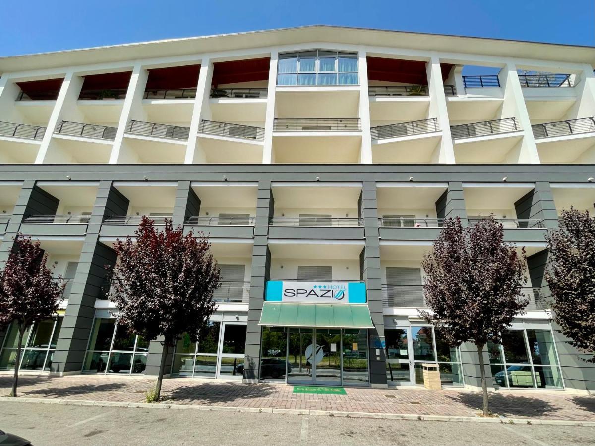 Hotel Spazio Residenza Pescara Eksteriør billede