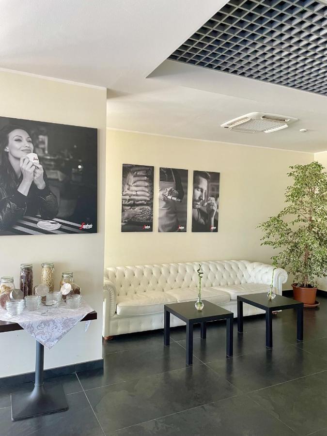 Hotel Spazio Residenza Pescara Eksteriør billede